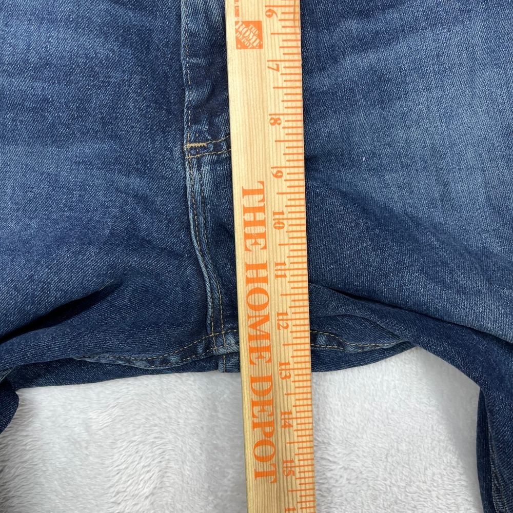 Wrangler Relaxed Fit Jeans Men's Blue Denim Pockets Classic Zip Fly 40X29 - NWT - Picture 4 of 12